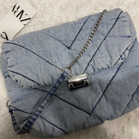 Zara - Picture 7 of 12